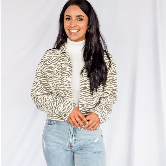 Le Lis Zebra jacket - Picture 3 of 3